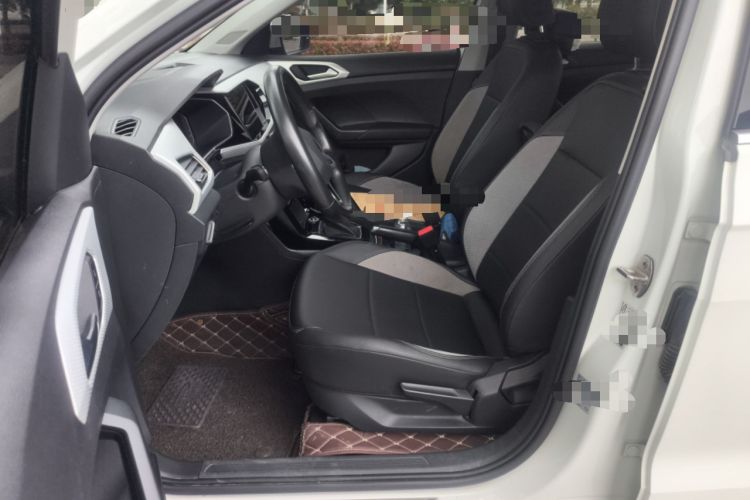 Used Volkswagen Tacqua 2020 280TSI DSG EnjoyPro Left Front Seat