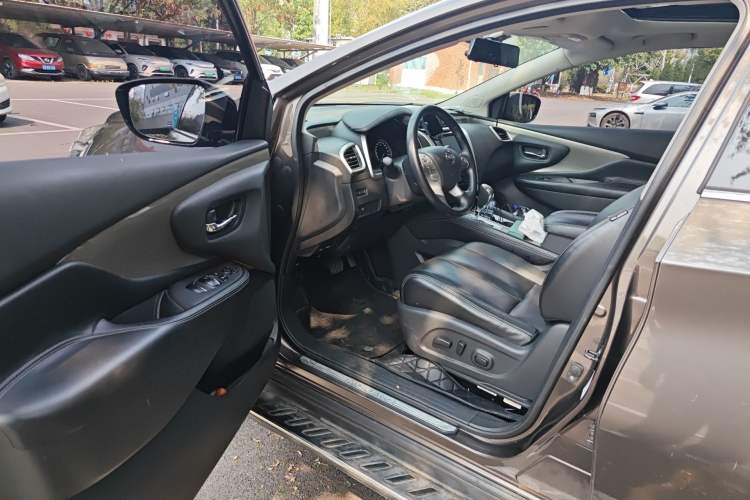 Used Nissan Murano 2017 2.5L XL Two-Wheel Drive Smart Edition Driver Seat