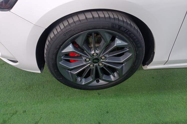 Used Ford Focus 2022 Hatchback EcoBoost 180 Automatic ST Line
