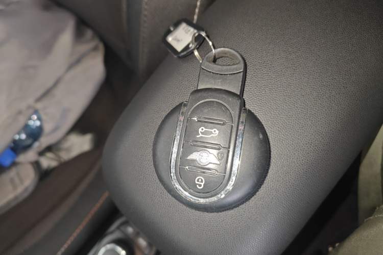 Used MINI 2016 1.2T ONE Pioneer Edition Five-Door Version