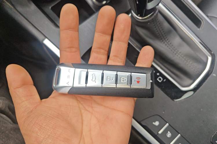 Used Wey VV5 2017 2.0T Ultra-Luxury Version