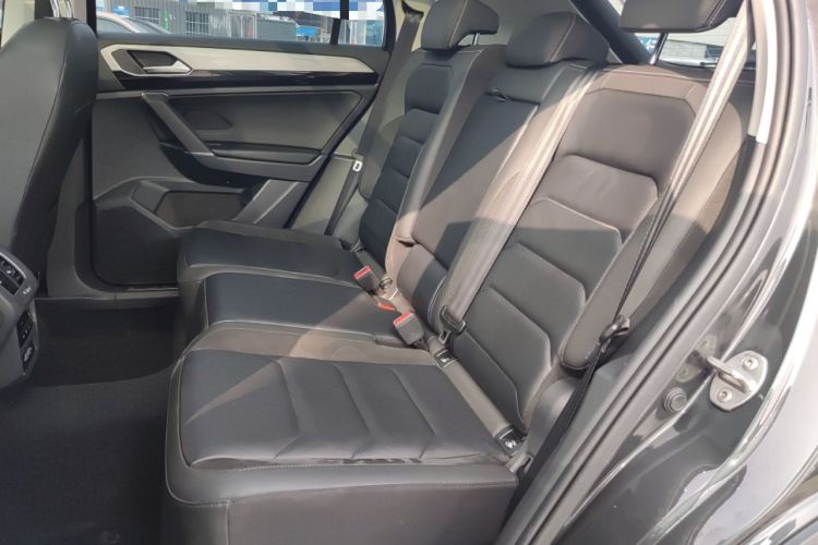 Used Volkswagen Tayron 2020 330TSI Two-Wheel Drive Luxury Smart Connectivity Version