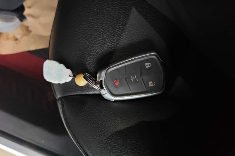 Used Cadillac XT4 2021 28T Two-Wheel Drive Leading Version
