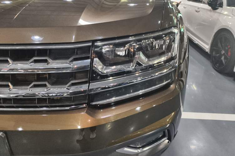 Used Volkswagen Teramont 2019 530 V6 Four-Wheel Drive Luxury Edition China V Standard