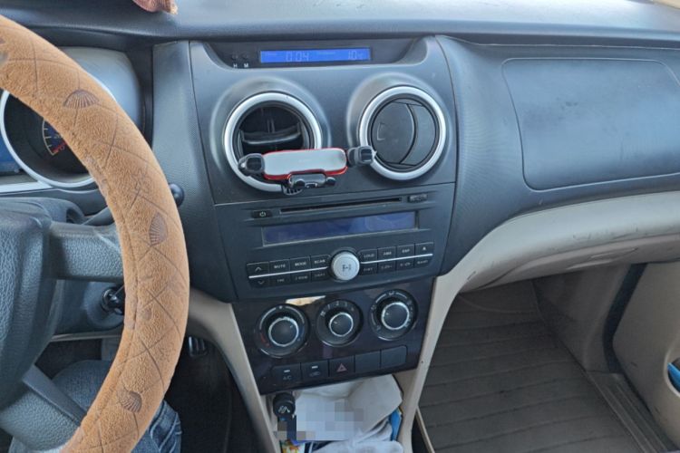 Used CHANGAN KAICHENG Ounuo S 2013 1.5L Elite Model
