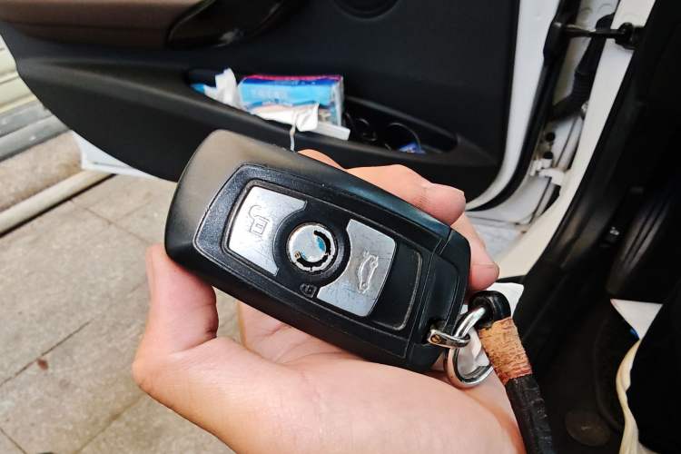 Used BMW 3 Series 2018 320Li Fashion Model Vehicle Key