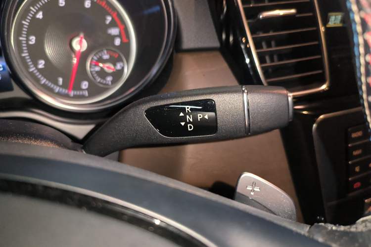 Used BAIC Off-Road BJ90 2021 3.0T Zhenrong Edition Gear Lever