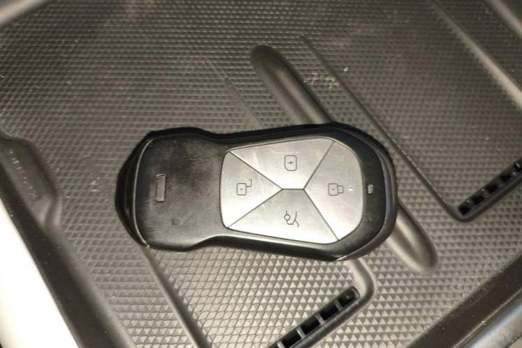 Used XPeng G6 2023 580 Long-Range Pro
