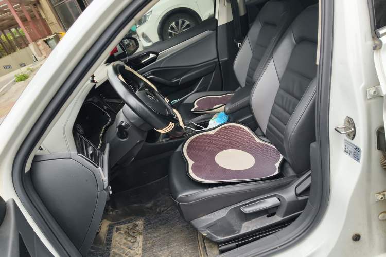 Used Volkswagen Sagitar 2022 280TSI DSG Excellence Edition Left Front Seat