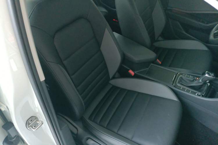 Used Volkswagen Sagitar 2020 200TSI DSG Comfort Version China VI Standard
