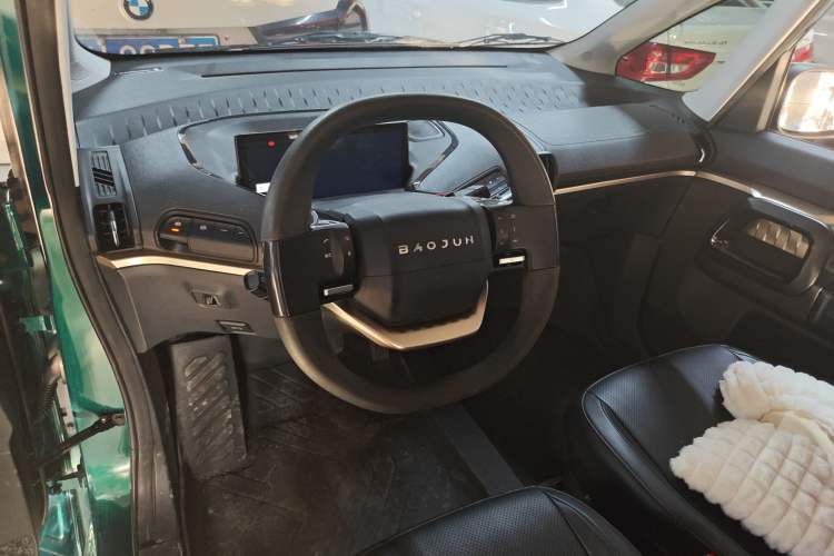 Used Baojun KiWi EV 2022 Artist Lite Edition Lithium Iron Phosphate
