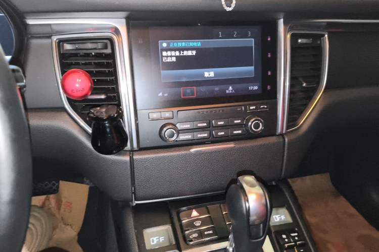 Used Porsche Macan 2017 Macan 2.0T
