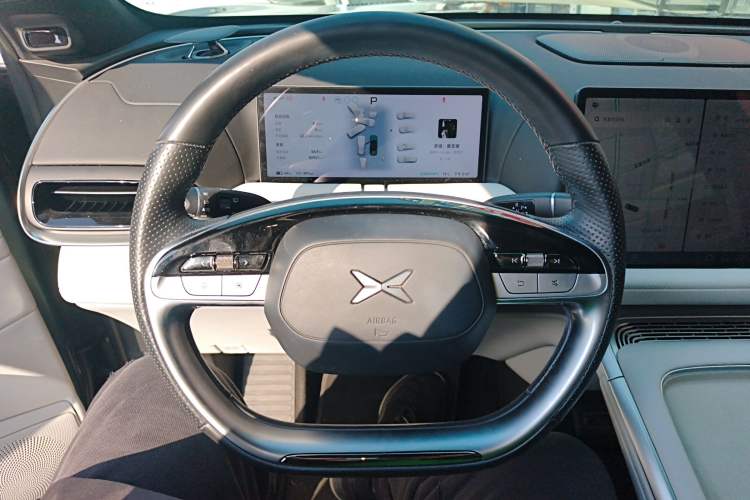 Used XPeng G9 2022 570 Pro
