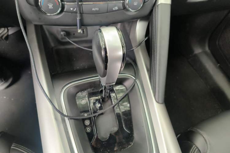 Used Renault Kadjar 2016 2.0L Two-Wheel-Drive Luxury Edition