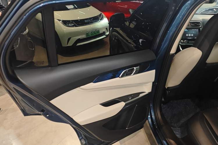 Used Lynk & Co 01 2017 2.0T Two-Wheel Drive Zhaopu Version