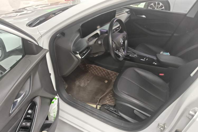 Used Buick Verano 2023 Pro Enjoyment Edition Driver Seat