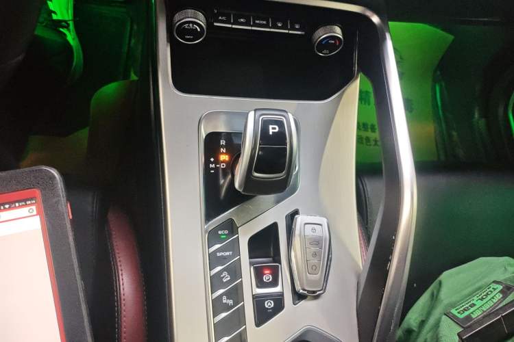 Used Geely Auto Coolray 2020 PRO 260T DCT Knight
