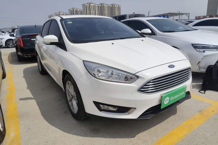 Used Ford Focus 2017 Sedan 1.6L Automatic Fashion Edition Smart Drive Version Front Right 45 Deg