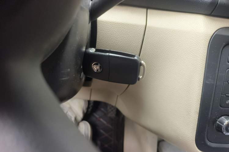 Used Skoda Fabia 2014 1.4L Automatic Crystal Edition