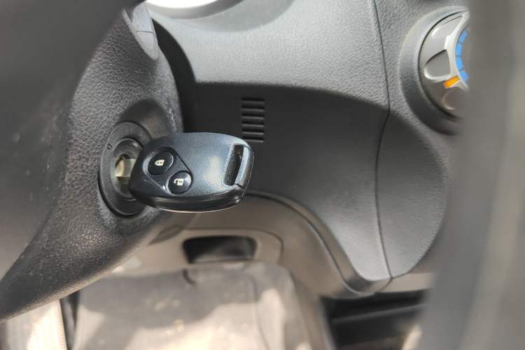 Used Honda Fit 2011 1.3L automatic comfort version
