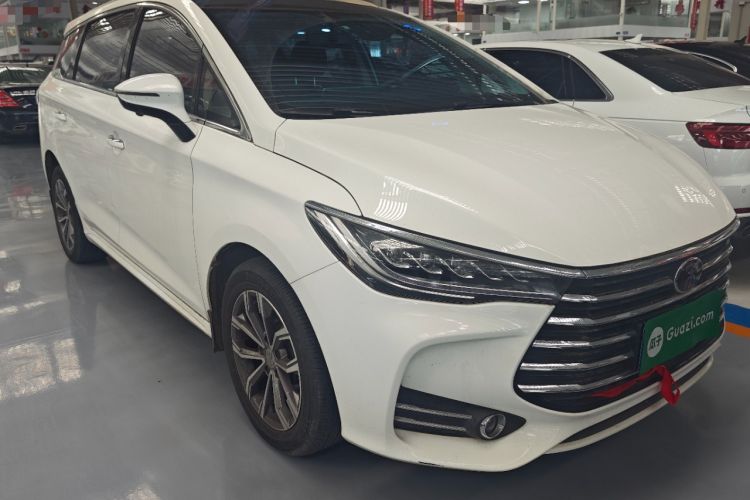 Used BYD Song MAX 2019 1.5T Automatic Smart Connect ZhiLian RuiDong Model 7 Seats China V Emission Standard
