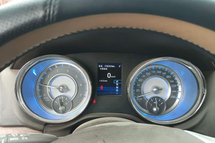 Used Chrysler 300C 2014 3.0L Excellence Edition
