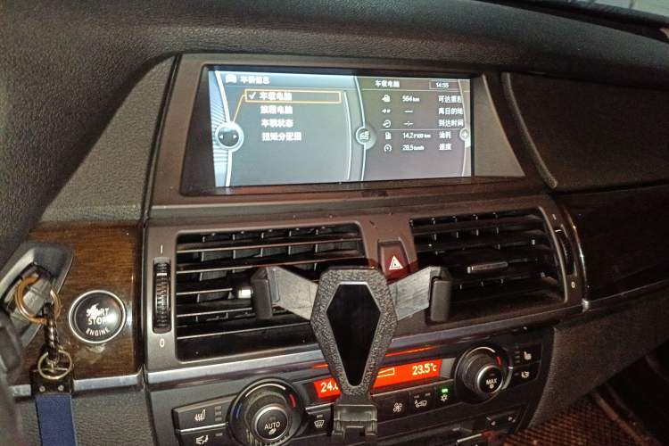 Used BMW X6 2014 xDrive35i Sport model
