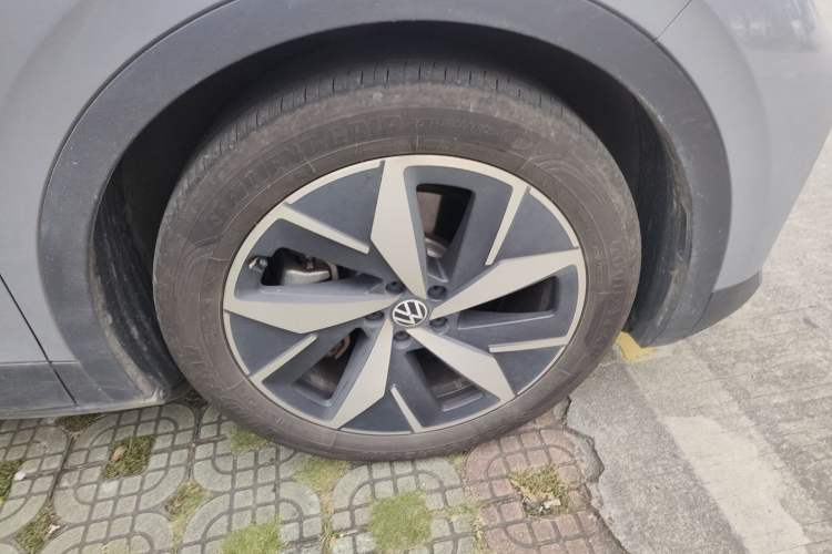 Used Volkswagen ID.4 CROZZ 2021 Long-Range PRO Two-Wheel Drive Version