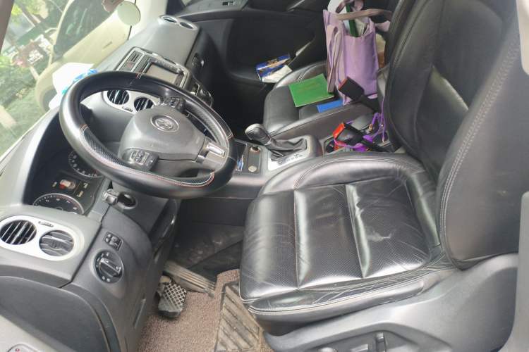 Used Volkswagen Tiguan 2015 1.8TSI Automatic Two-Wheel Drive Luxury Model Left Front Seat