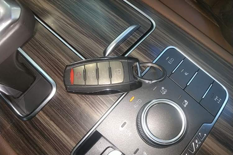 Used Haval H9 2017 2.0T Gasoline 4x4 Premium 5-Seater