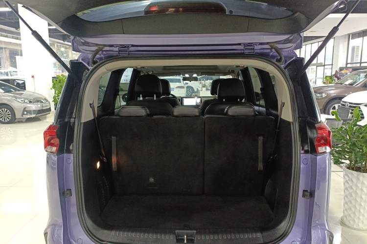 Used SAIC MAXUS G50 2019 1.5T Automatic Luxury Edition China V Standard
