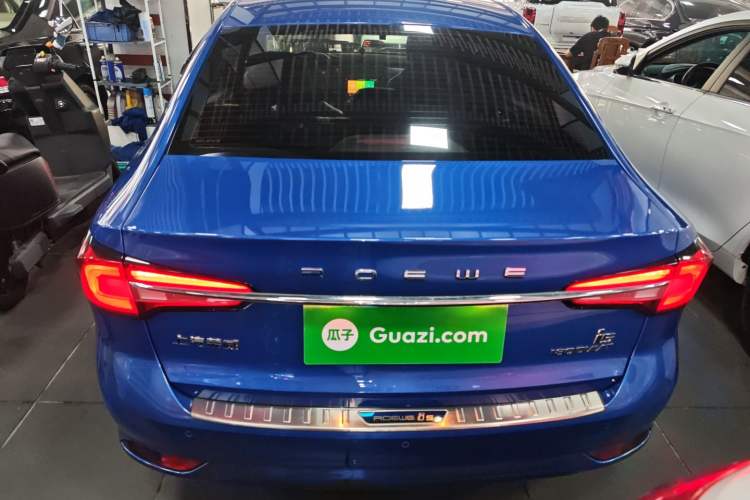 Used Roewe i5 2020 1.5L Automatic 4G Connect Luxury Flagship Edition

