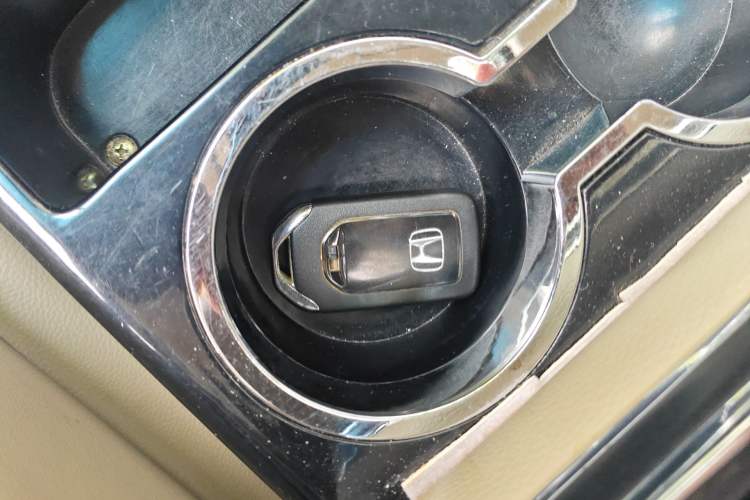 Used Honda Odyssey 2015 Revised 2.4L Luxury Edition Vehicle Key