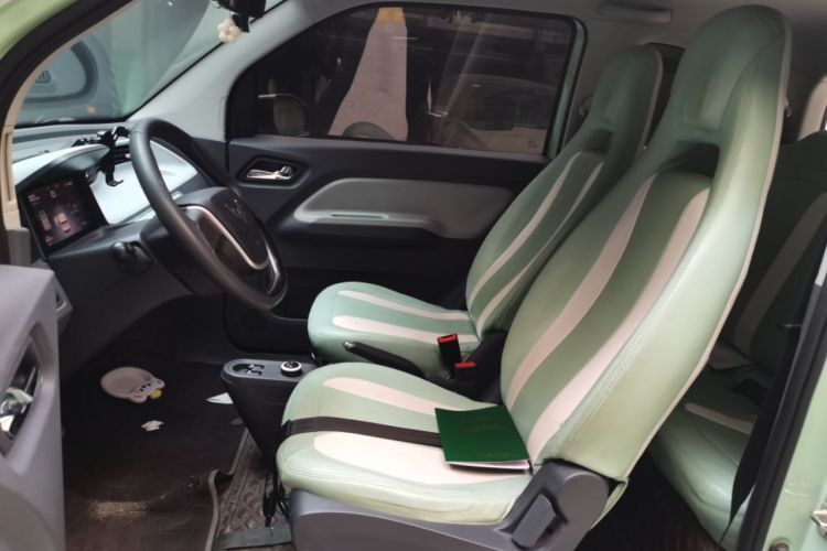 Used Wuling Hongguang MINIEV 2022 Macaron Premium Model – Lithium Iron Phosphate Left Front Seat