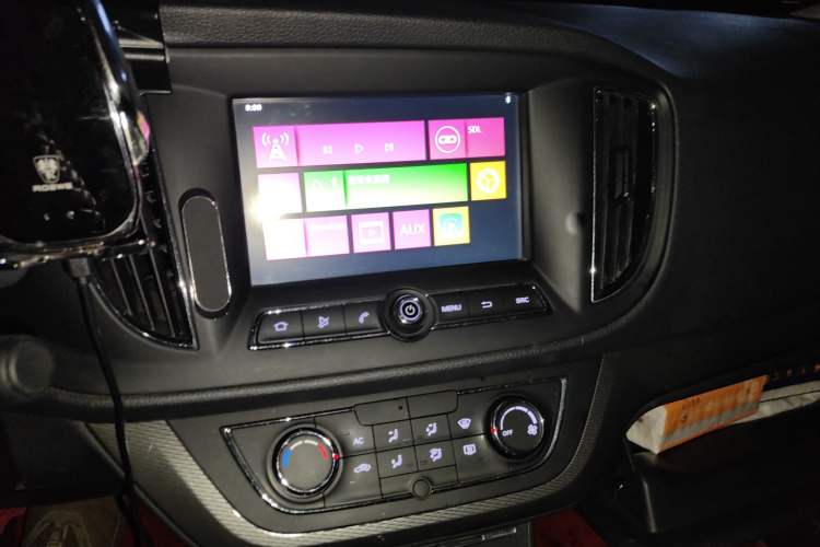 Used Roewe 360 2017 1.5L Automatic Luxury Edition
