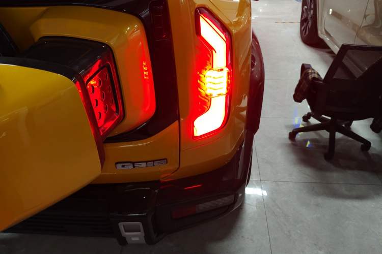 Used Deepal G318 2025 Worry-Free Adventure Edition Four-Wheel Drive Secret Realm Version Right Rear Taillight