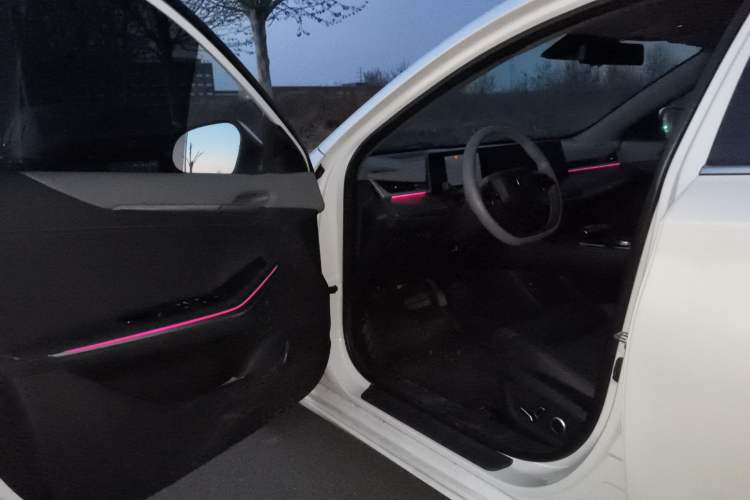 Used CHANGAN Ruicheng PLUS 2023 1.5T DCT Navigation Edition Interior 3