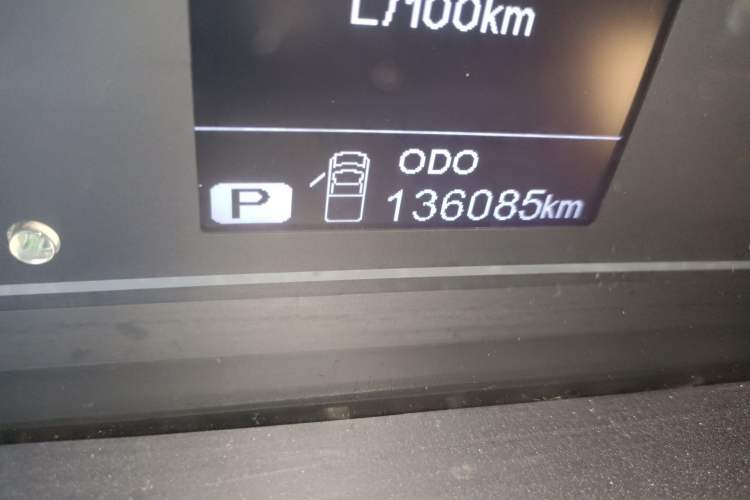 Used SAIC MAXUS T70 2021 2.0T Diesel Automatic 4x4 Elite Version with Long Bed and High Ground Clearance