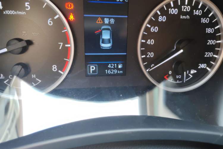 Used Nissan Sylphy 2026 Model 1.6L CVT Worry-Free Edition Odometer Close Up