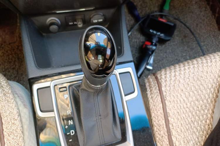 Used Hyundai Mistra 2016 1.8L Automatic Deluxe DLX Model Gear Lever