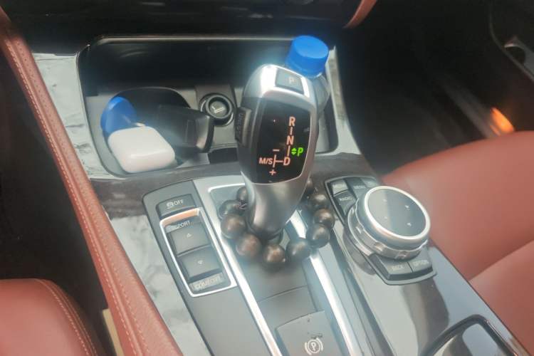 Used BMW 5 Series 2014 525Li Leading Model Gear Lever