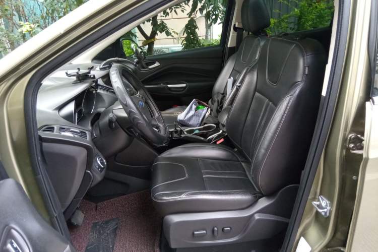 Used Ford Kuga 2013 2.0L GTDi Four-Wheel-Drive Sport Model