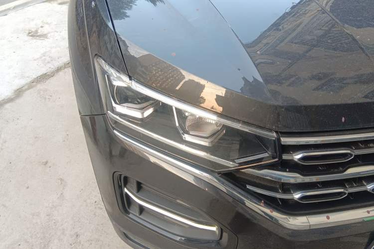 Used Volkswagen Tayron 2019 330TSI Two-Wheel Drive Luxury Model China VI Standard
