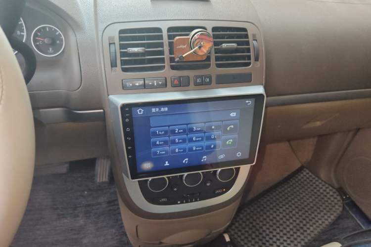 Used Buick GL8 2014 2.4L Classic Edition Audio And AC Panel