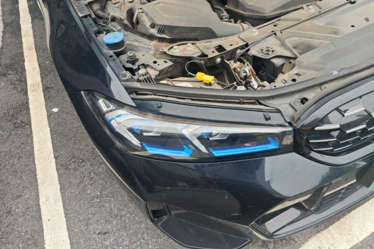 Used BMW 3 Series 2024 330Li M Sport Night Edition Package Right Front Headlight