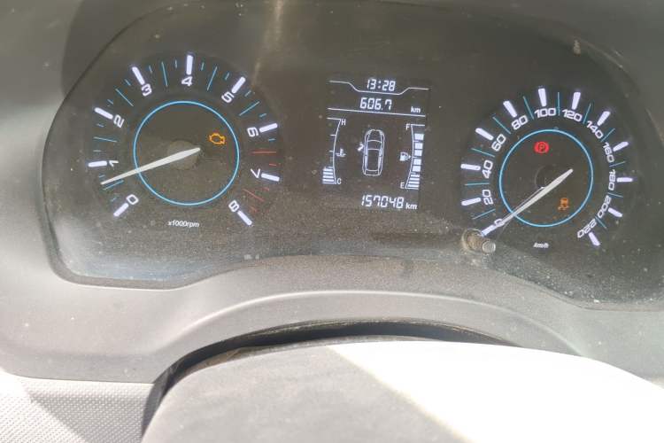 Used Chery Tiggo 3 2016 1.6L Manual Fashion Edition Odometer Close Up