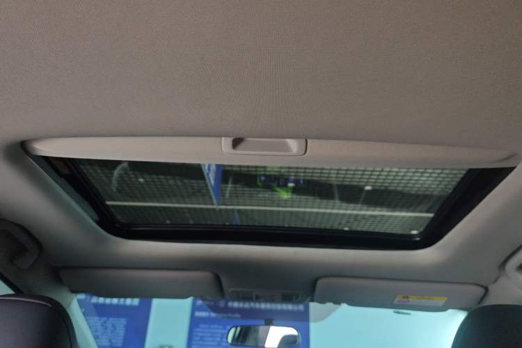 Used Honda Jade 2017 1.8L automatic Comfort version 5 seats