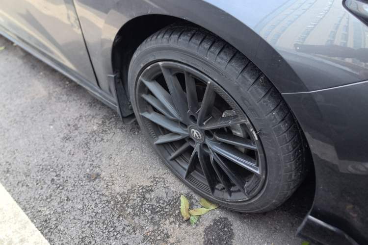 Used CHANGAN UNI-V 2023 1.5T Sport Edition