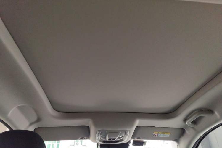 Used ORA Good Cat 2021 400km Standard Range Venus Edition Lithium Iron Phosphate Headliner