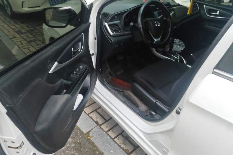 Used Honda Crider 2016 1.8L CVT Comfort Version
